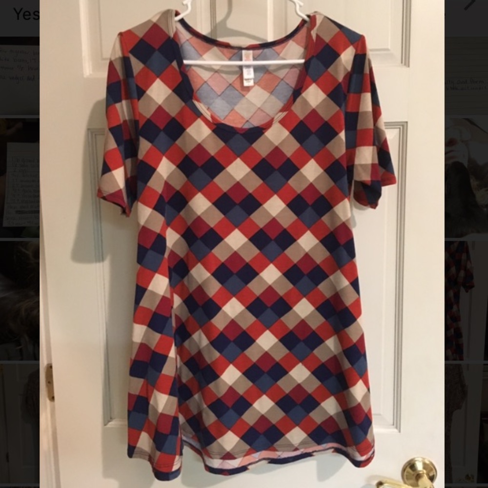 LuLaRoe Perfect T